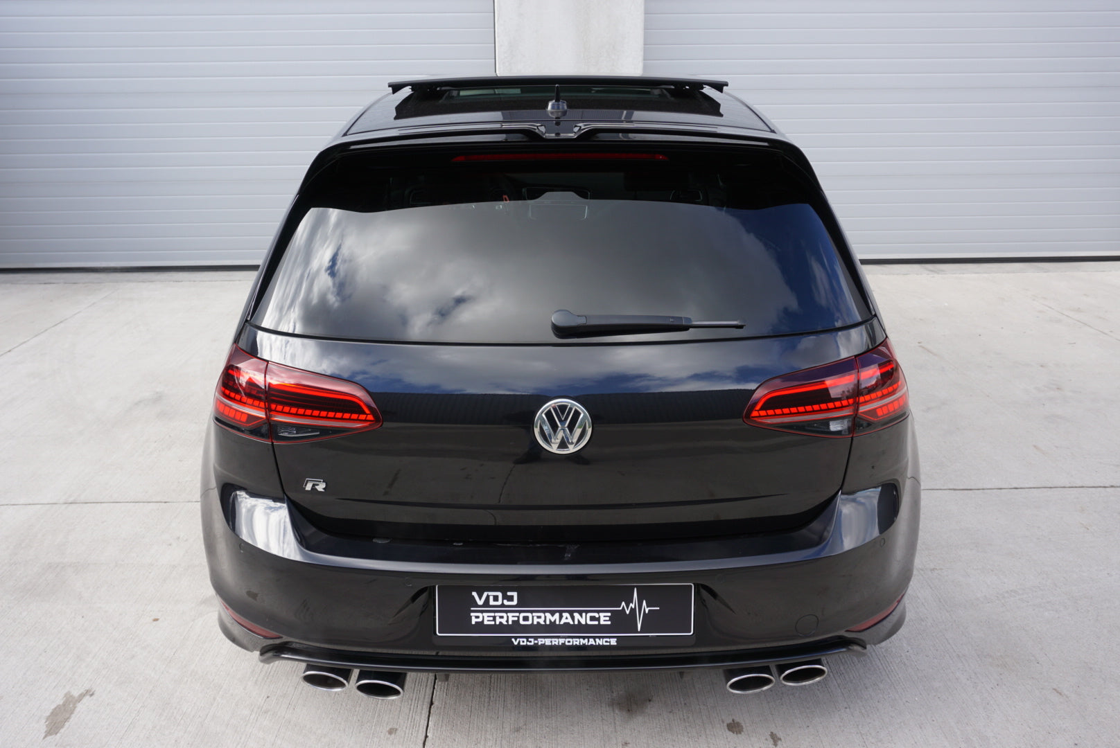 Volkswagen Golf R FULL OPTION **** VERKOCHT ****